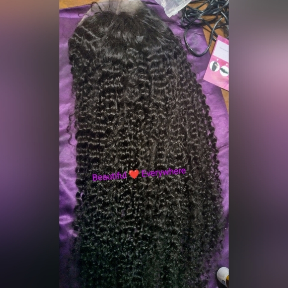 - Human Hair Lace Wig - Picture 4 of 9